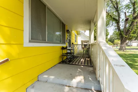 Exterior - 1437 W Central St, Springfield, MO 65802 photo 2 of 6