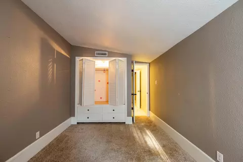 Bedroom - 1649 S Jefferson Ave, Springfield, MO 65807 photo 5 of 5