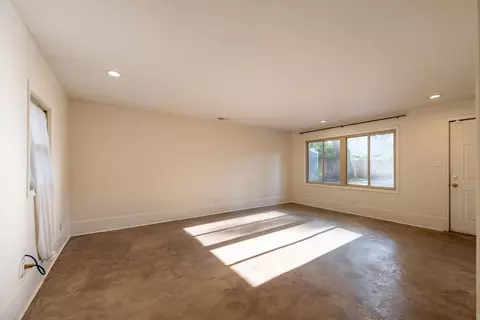 Living - 1649 S Jefferson Ave, Springfield, MO 65807 photo 9 of 10