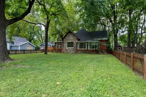 Exterior - 1649 S Jefferson Ave, Springfield, MO 65807 photo 6 of 18