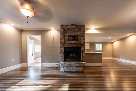 Living - 1649 S Jefferson Ave, Springfield, MO 65807 photo 5 of 10