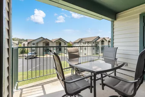 Exterior - 2700 Green Mountain Dr #2, Branson, MO 65616 photo 3 of 7