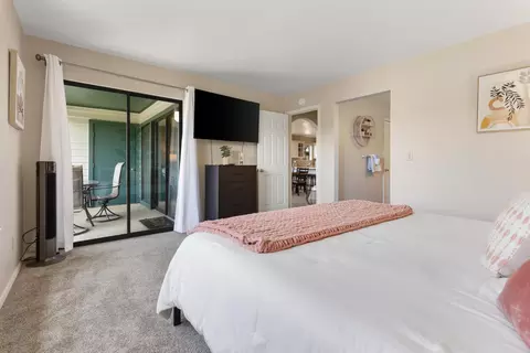 Bedroom - 2700 Green Mountain Dr #2, Branson, MO 65616 photo 4 of 4
