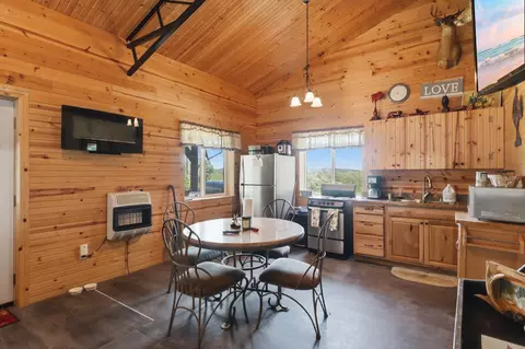 Kitchen - 3207 S 205th Rd, Goodson, MO 65663 photo 2 of 2
