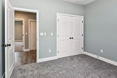 Bedroom - 510 Pine St, Willard, MO 65781 photo 4 of 6