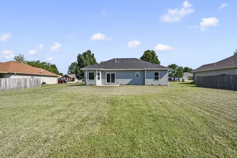 Exterior - 510 Pine St, Willard, MO 65781 photo 4 of 6