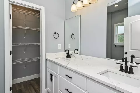 Bath - 510 Pine St, Willard, MO 65781 photo 1 of 2