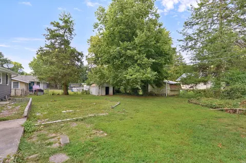 Exterior - 3552 S Franklin Ave, Springfield, MO 65807 photo 7 of 7