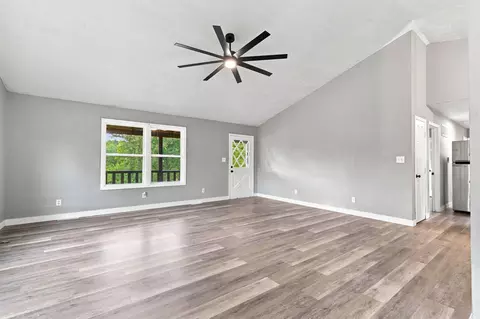 Living - 304 Swafford Ln, Shell Knob, MO 65747 photo 2 of 4