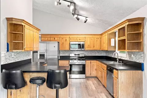Kitchen - 304 Swafford Ln, Shell Knob, MO 65747 photo 1 of 4