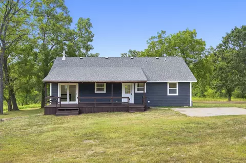 Exterior - 304 Swafford Ln, Shell Knob, MO 65747 photo 5 of 6