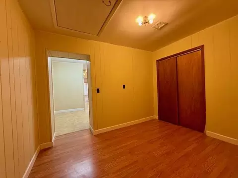 Bedroom - 204 East 3rd St, Mountain View, MO 65548 photo 5 of 6