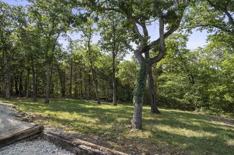 Exterior - 535 Taneycomo Rd, Branson, MO 65616 photo 18 of 19