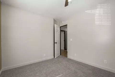 Bedroom - 535 Taneycomo Rd, Branson, MO 65616 photo 7 of 10