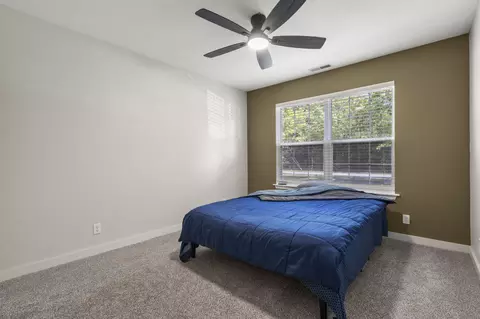 Bedroom - 535 Taneycomo Rd, Branson, MO 65616 photo 10 of 10