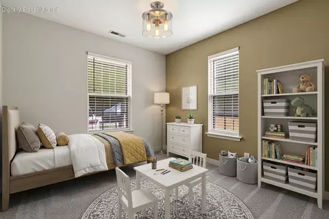 Bedroom - 535 Taneycomo Rd, Branson, MO 65616 photo 5 of 10