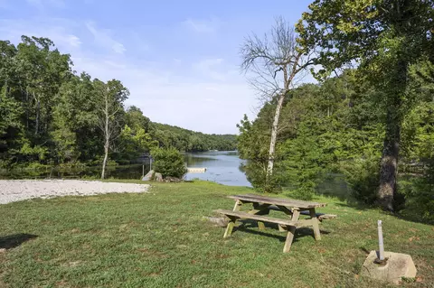 View/Area - 535 Taneycomo Rd, Branson, MO 65616 photo 3 of 7