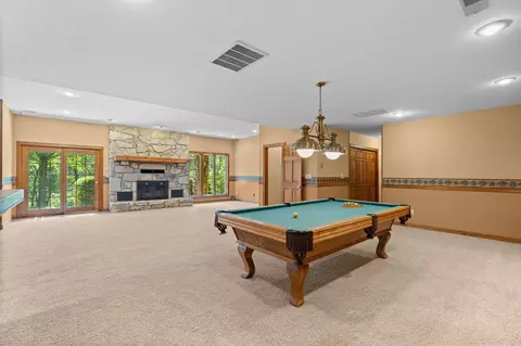 Living - 980 W Rivendale Dr, Springfield, MO 65810 photo 9 of 11