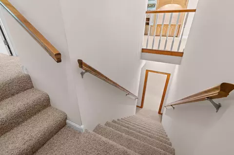 Entry Way - 980 W Rivendale Dr, Springfield, MO 65810 photo 3 of 3