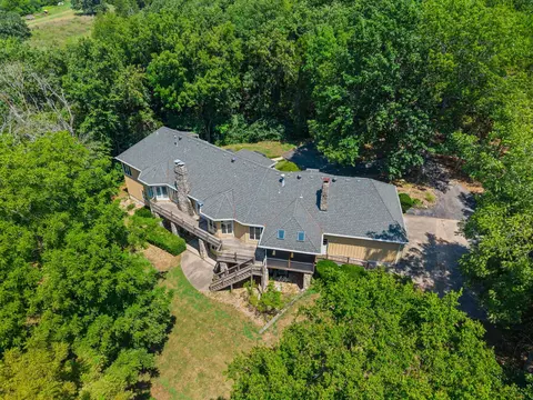 View/Area - 980 W Rivendale Dr, Springfield, MO 65810 photo 7 of 14