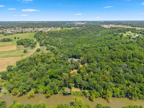 View/Area - 980 W Rivendale Dr, Springfield, MO 65810 photo 10 of 14