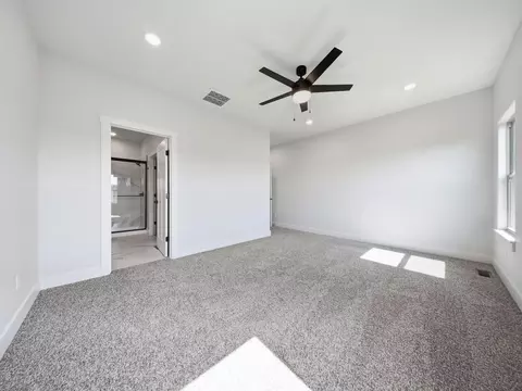 Bedroom - 2500 W Webb Rd, Ozark, MO 65721 photo 6 of 11
