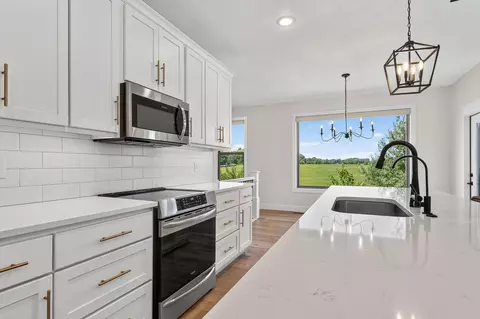 Kitchen - 4457 Rome Ave, Ozark, MO 65721 photo 2 of 2