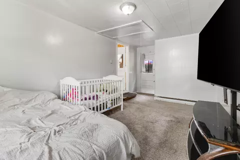 Bedroom - 621 Eiserman Ave, Branson, MO 65616 photo 4 of 4