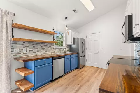Kitchen - 577 Van Buren Rd #1, Branson, MO 65616 photo 1 of 3