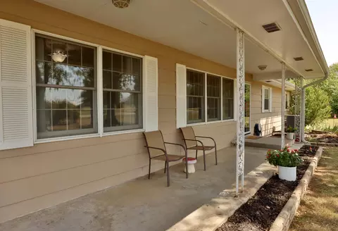 187 Rose Ln, Billings, MO 65610