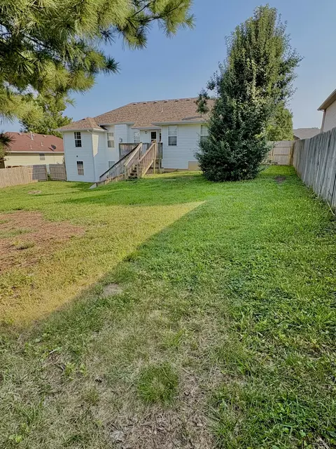 Exterior - 2207 W Colton Ave, Ozark, MO 65721 photo 4 of 5
