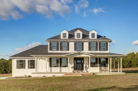 Exterior - 10205 Webster County Line Rd, Conway, MO 65632 photo 3 of 7