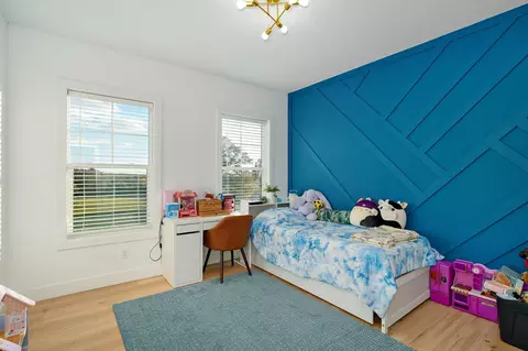 Bedroom - 10205 Webster County Line Rd, Conway, MO 65632 photo 4 of 5
