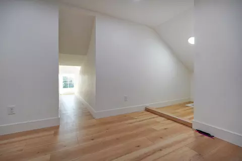 Entry Way - 10205 Webster County Line Rd, Conway, MO 65632 photo 6 of 6