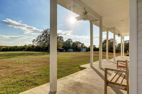 Exterior - 10205 Webster County Line Rd, Conway, MO 65632 photo 5 of 7