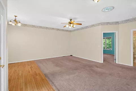 Living - 1750 W Bennett St UNIT 10B, Springfield, MO 65807 photo 1 of 8