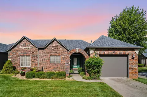 1750 W Bennett St UNIT 10B, Springfield, MO 65807