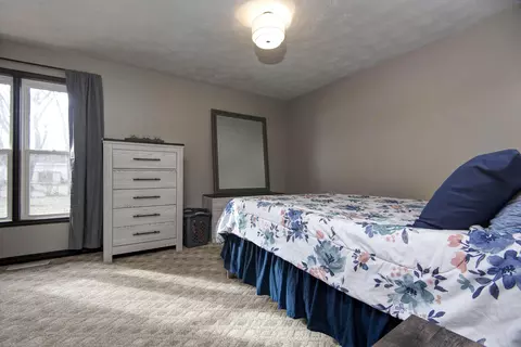 Bedroom - 1014 W Woodland Dr, Republic, MO 65738 photo 1 of 4