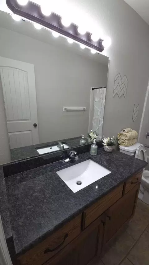 Bath - 1401 S 13th St, Ozark, MO 65721 photo 5 of 5