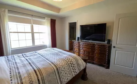 Bedroom - 1401 S 13th St, Ozark, MO 65721 photo 4 of 5