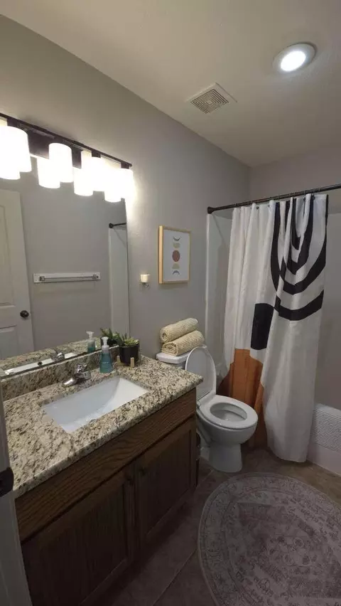 Bath - 1401 S 13th St, Ozark, MO 65721 photo 1 of 5