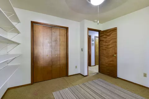Bedroom - 3602 S Linden Ave, Springfield, MO 65804 photo 5 of 7