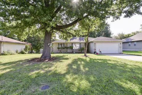 Exterior - 3602 S Linden Ave, Springfield, MO 65804 photo 9 of 9