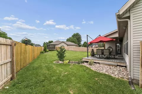 Exterior - 653 Greer Ave, Nixa, MO 65714 photo 5 of 9