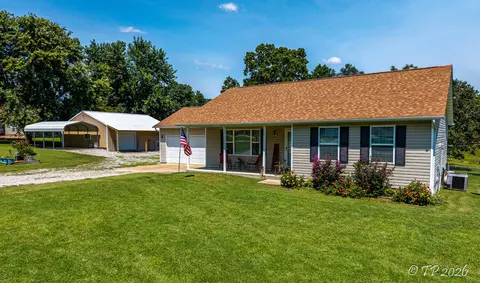 5879 County Road 1580, West Plains, MO 65775