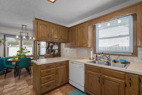 Kitchen - 3515 S Kings Ave, Springfield, MO 65807 photo 4 of 4