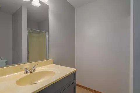 Bath - 3515 S Kings Ave, Springfield, MO 65807 photo 3 of 3
