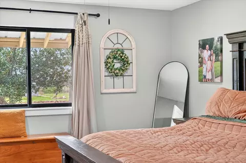 Bedroom - 493 Spring Creek Rd, Clever, MO 65631 photo 4 of 12