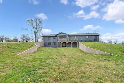 Exterior - 493 Spring Creek Rd, Clever, MO 65631 photo 13 of 14