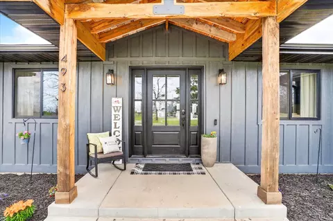 Exterior - 493 Spring Creek Rd, Clever, MO 65631 photo 7 of 14